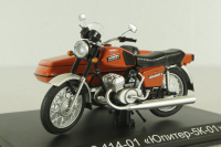 ИЖ Юпитер-5К-01 (ИЖ 6.114-01) мотоцикл с коляской 1986, красный, Наши Мотоциклы №61, Modimio 1:43