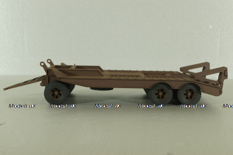 Прицеп ЧМЗАП-5208 , коричневый, Modellux 1:43