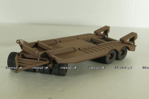 Прицеп ЧМЗАП-5208 , коричневый, Modellux 1:43