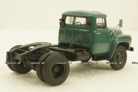 Зил-130В1 тягач, зеленый, АвтоИстория 1:43