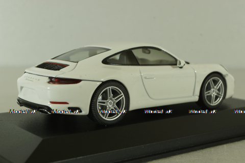 Porshe 911 Carrera Coupe (991/2) white, 071017, Herpa 1:43