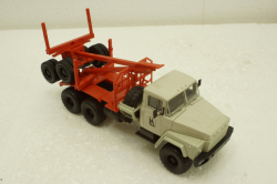 Краз-260Л лесовоз серый/красный, Н728, Наш Автопром 1:43