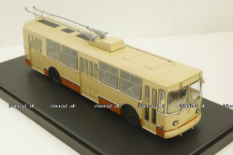 Троллейбус ЗИУ-9 (682Б), SSM 1:43 В Боксе! 