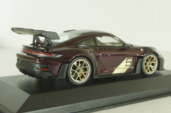 Porsche 911 (992) GT3 RS 2023, purple with gold wheels,410062112, Minichamps 1;43 