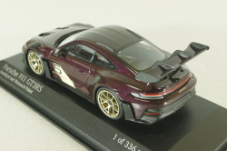 Porsche 911 (992) GT3 RS 2023, purple with gold wheels,410062112, Minichamps 1;43 