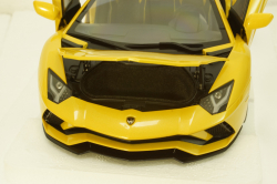Lamborghini Aventador S 2017 pearl yellow, 79132, AutoArt 1:18