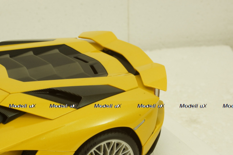 Lamborghini Aventador S 2017 pearl yellow, 79132, AutoArt 1:18