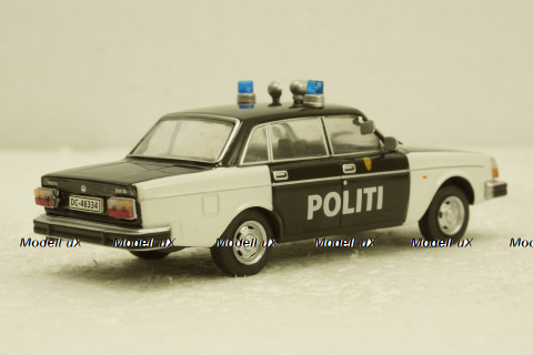 Volvo 244 Полиция Норвегии. Полицейские машины мира №73 Deagostini, 1:43