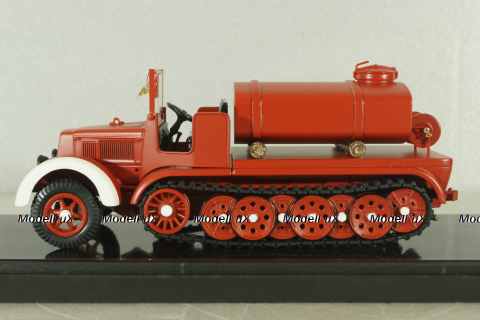 Пожарная цистерна на шасси Sd.Kfz,7 Mittlere Zugkaftwagen, с.Ярцево Смоленской обл. СССР 1947г, TruckTyr 1:43