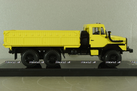 Урал-55223 с/х самосвал с трехсторонней разгрузкой, желтый, TruckTyr 1:43