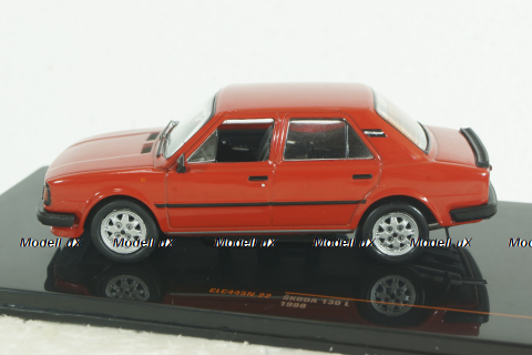 Skoda 130 L 1988 red, CLC445, IXO 1:43