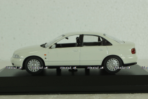 Audi A4 (B5) 1995, white, 940015000, Maxichamps 1:43