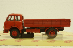 Маз-500А 1973 красный, Н285, Наш Автопром 1:43