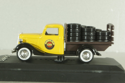 Ford V8 Dunlop 1936, yellow, Solido 1:43