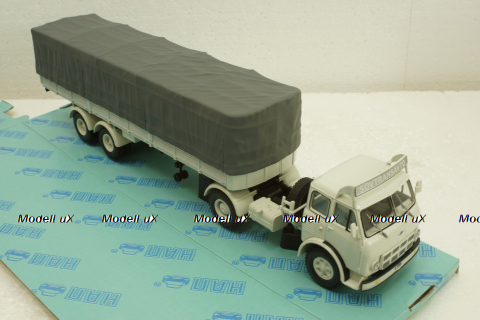 Маз-504В с п/прицепом 5205А Совстрансавто белый, Н789, Наш Автопром 1:43