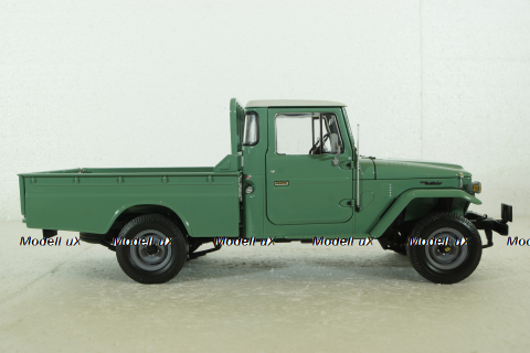 Toyota Land Cruiser 40 Pick Up, green, KYO8958FG, Kyosho 1:18