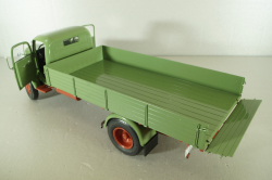 Mercedes L3500 truck with canvas top, green/red/grey, 450050100, Schuco 1:18