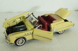 Buick Roadmaster Convertible, from movie Rain Man 1949, yellow, 13616, Greenlight 1:18