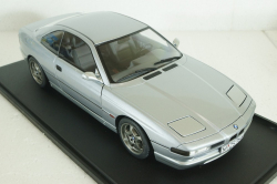 BMW 850 (E31) CSI 1992 arctic silver metallic, 1807004, Solido 1:18
