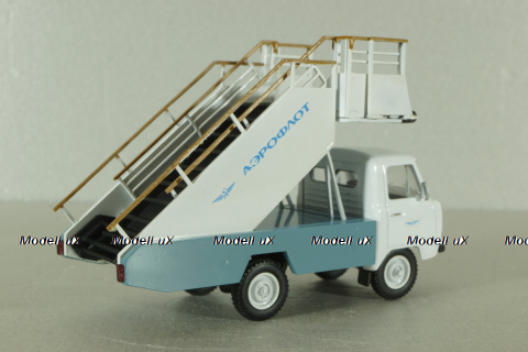 ТПС-22(452) Уаз-452 Трап самолетный Аэрофлот, металл, Ручная работа 1:43