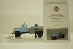 Газ-52 МЗ-3607 Автомобиль-заправщик Гомельская обл. 1990 г.,105228, DiP Models, 1:43