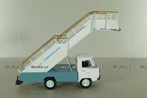 ТПС-22(452) Уаз-452 Трап самолетный Аэрофлот, металл, Ручная работа 1:43