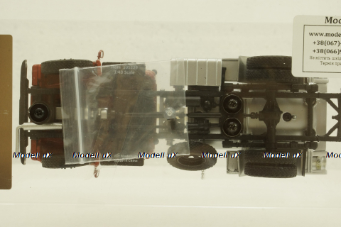 Газ-52 МЗ-3607 Автомобиль-заправщик г. Великие Луки, Агропромстрой 1979 г.,105227, DiP Models, 1:43