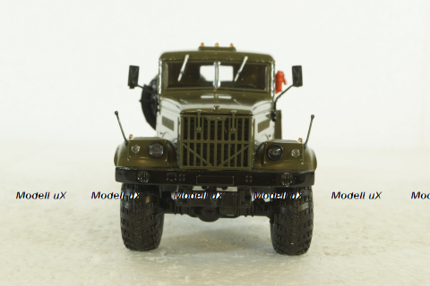 Краз-255В седельный тягач, хаки, 100886, АвтоИстория 1:43