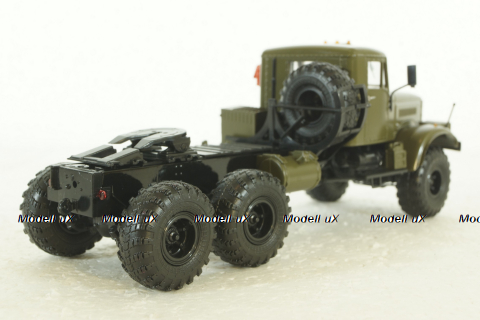 Краз-255В седельный тягач, хаки, 100886, АвтоИстория 1:43