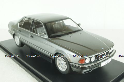 BMW 740i (E32), metallic grey 1992, MCG18161, Model Car Group  1:18