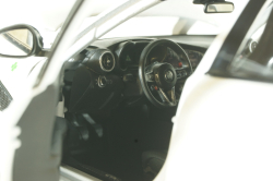 Alfa Romeo Giulia GTAm 2020 trophy white, Bburago 1:18