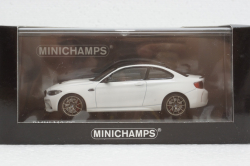 BMW M2 CS 2020 White with Gold Wheels, 410021020, Minichamps 1:43