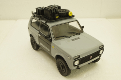 Ваз-2121 Нива Vagabund 1980, Lada Niva, grey/black, with acessories, 1807302,  Solido 1:18