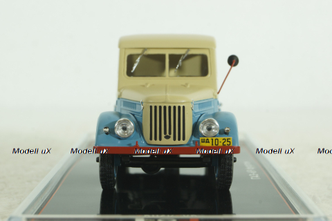 Газ-69 фургон Сосиски, бежево/голобуй, TruckTyr 1:43