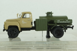 Газ-52 МЗ-3607 Автомобиль-заправщик колхоз им. Дзержинского 1973 г.,105226, , DiP Models 1:43 (Реплика)