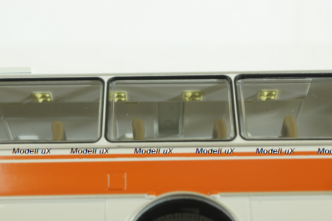 Лаз-699Р 1981, бело/оранжевый, автобус, DEM009, DEMPRICE 1:43