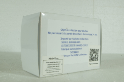 Bedford CA Caravan creme/darkred, Hachette 1:43