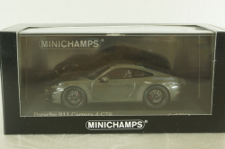 Porsche 911 (992) Carrera 4 GTS 2021,  green metalic, 410063001, Minichamps 1:43
