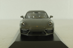 Porsche 911 (992) Carrera 4 GTS 2021,  green metalic, 410063001, Minichamps 1:43