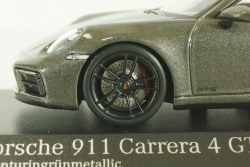 Porsche 911 (992) Carrera 4 GTS 2021,  green metalic, 410063001, Minichamps 1:43