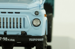 Газ-3503 Саз, 1981 г., голубой, 105210, DiP Models 1:43