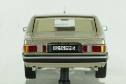 Зил-4102, золотистый, 241021, DiP Models 1:43