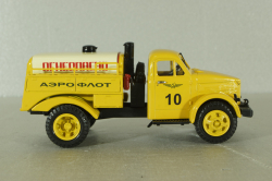 МЗ-51А Аэрофлот маслозаправщик на шасси Газ-52А Аэрофлот, желтый/белый, SL089, СарЛаб 1:43