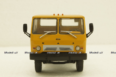 Каз-608В, бежевый, АвтоИстория 1:43