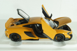 McLaren 675LT 2016 McLaren orange, 76048, AutoArt 1:18