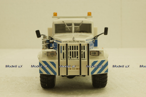 Краз-255Б БРО-200 Эвакуатор білий, Н945, Наш Автопром 1:43 ( Квадратные фары)