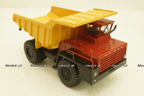 Белаз-540А карьерный самосвал, красный/желтый, Н002, Наш Автопром 1:43