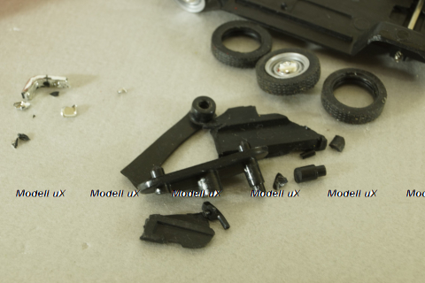 Mercedes N1000 Portuguese post CTT 1969, red, Altaya 1:43