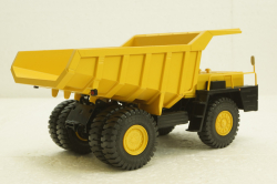 Белаз-540А карьерный самосвал, желтый, Н002, Наш Автопром 1:43