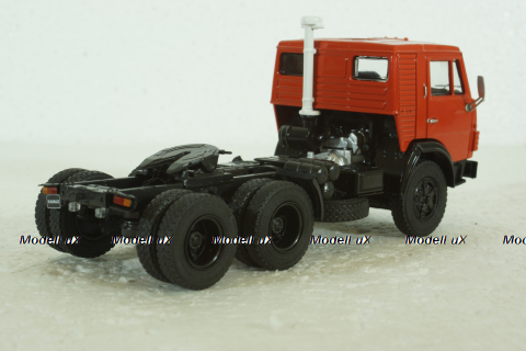 Камаз-54112 тягач, крассный, Автолегенды СССР, Грузовики, 1:43